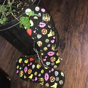 emoji flipflops